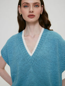 Жилет 111.080001-2/голубой