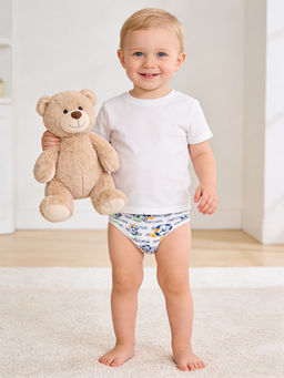 Трусы для мальчика белые принт оранжевый мяч