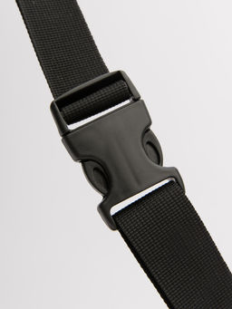 V48 000 02 Сумка поясная