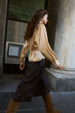 SATIN BLOUSE WITH THIN BELT - Zara фото 4