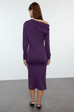 Murdum Fitted/Vucuda Oturan Asimetrik Yaka Midi Orme Elbise TWOAW25EL00457