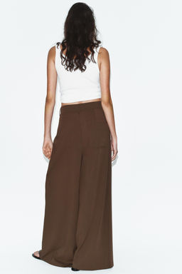 PANTAL?N ANCHO PINZAS / Marr?n vigor? - Zara фото 5