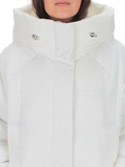 22369 WHITE Пальто зимнее женское (200 гр. холлофайбера) - Fashion фото 11
