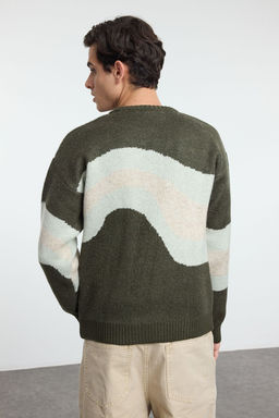 TRENDYOL MAN Yesil Regular Bisiklet Yaka Etnik Triko Kazak TMNAW25KZ00044