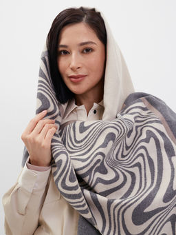 в СОСТАВЕ ШЕРСТЬ и КАШЕМИР! Большой,теплый двусторонний палантин