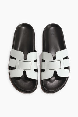 Sandalias