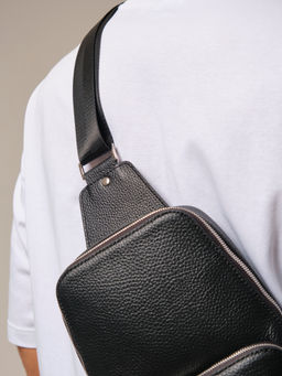 Сумка мужская Azaro 7050 черный