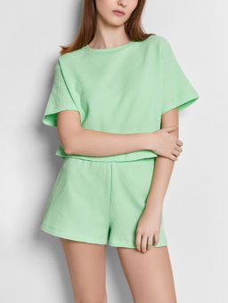 КОМПЛЕКТ ЖЕНСКИЙ (ФУТБОЛКА, ШОРТЫ)