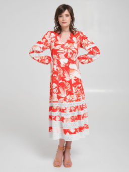 Платье макси с кружевом