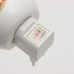 Светильник «Лисичка» 1×7 Вт Е11 белый 6×7×12 см