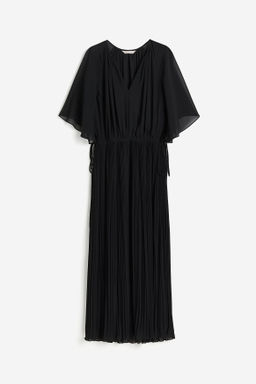 Vestido plisado con tiras decorativas