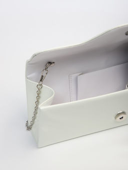 Сумка-клатч женская вечерняя на магните, на длинной цепочке, лаковая, однотонная, белая