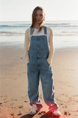 PETO DENIM LARGO / Azul claro