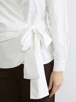 B?y?k Beden Ba?lama Detayl? Kad?n G?mlek