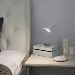 TLD-559 Ivory/LED/280Lm/5000K/Dimmer Светильник настольный, 3W. Сенсорный выключатель. Белый. ТМ Uniel