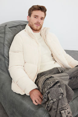 TRENDYOL MAN Camel Regular Fit Dik Yaka Fitilli Kadife Sisme K?sl?k Mont TMNAW22MO0182 - Trendyolmilla фото 24
