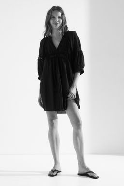 Vestido t?nica con inserciones de encaje - H&m фото 7