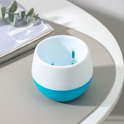 Цена за 3 шт. Горшок для цветов с поддоном «Япония», 125 мл, d=8 см, h=6,5 см, белый-бирюзовый