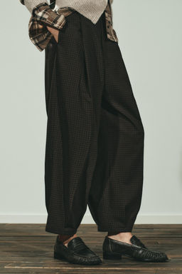 CHECK TROUSERS WITH DARTS - Zara фото 9
