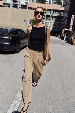 PANTALON PAPERBAG GLOBO / Camel claro