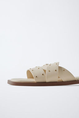 FLAT CRISS-CROSS SANDALS WITH STUDS - Zara фото 5
