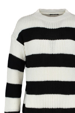 TRENDYOL MAN Koyu Yesil Casual Oversize Fit Genis Kal?p Bisiklet Yaka Cizgili Triko Kazak TMNAW23KZ00106 - Trendyolmilla фото 37