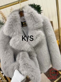 Шуба женская из искусственного меха