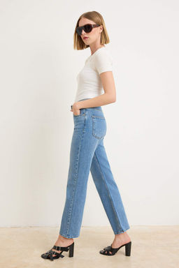 A__k Mavi Y_ksek Bel Az Esnek Straight D_z Kesim Jeans TWOSS26JE00159 - Trendyolmilla фото 2