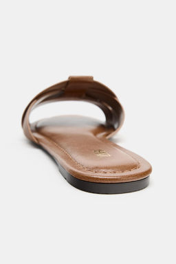 SANDALIA PLANA PIEL CRUZADA / Marr?n - Zara фото 5