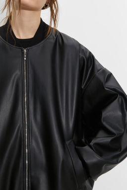 Бомбер из гладкой экокожи - Mollis фото 7