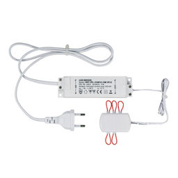 UET-IPL-350E33 9W IP33 6 выходов Блок питания для светодиодов с вилкой, разветвителем на 6 выходов и заглушками. Мощность 9W, ток 320mA, IP33. Упаковка картонная коробка.