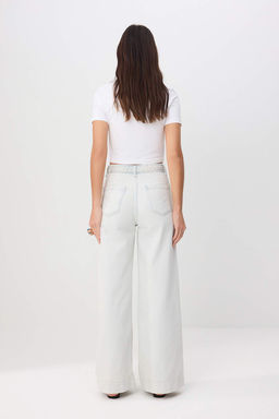Ac?k Mavi DOKUMLU Kemer Detayl? Yuksek Bel %100 Pamuk Wide Leg Jeans TWOSS26JE00190 - Trendyolmilla фото 5