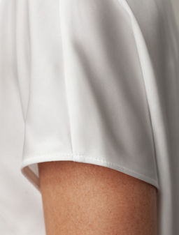 Блузка Vilatte D29.276 сатин белый  фото 2