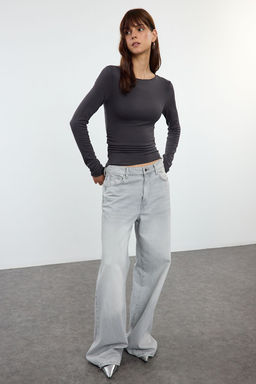 Antrasit Viskon/Yumusak Kumasl? Fitted Buzgu/Drape Detayl? Kay?k Yaka Esnek Orme Bluz TWOAW25BZ00225