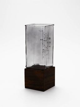 Ваза для цветов стеклянная с деревянной подставкой из темного стекла, 25 х 9 см