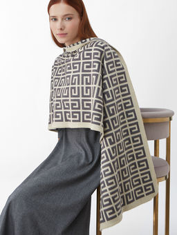 в составе ШЕРСТЬ и КАШЕМИР  Большой, мягкий, теплый двусторонний палантин с принтом. - Tantino фото 8