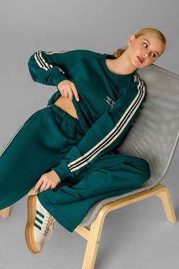 Арт. 2544   Костюм женский с брюками 44-52 (5 шт) Цвет:изумруд