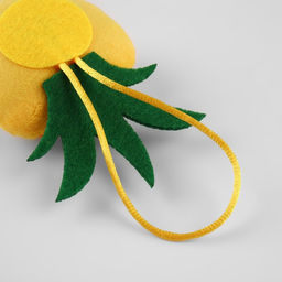 Цена за 2 шт. Игольница с петлёй «Ананас», 6.5×6.5×3 см, жёлтая