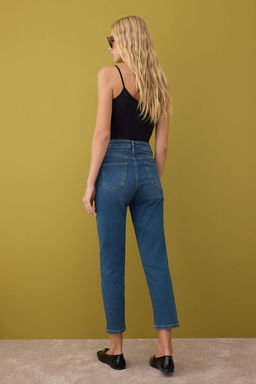 Mavi Yuksek Bel Comfort Mom Jeans TWOAW26JE00056 - Trendyolmilla фото 4