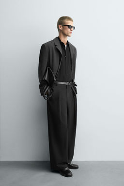 PINSTRIPED PLEATED TROUSERS - Zara фото 4