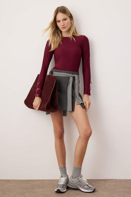 Bordo Esnek Vucuda Oturan Kollar? Fiyonk Detayl? Esnek Orme Bluz TWOAW26BZ00304 - Trendyolmilla фото 2