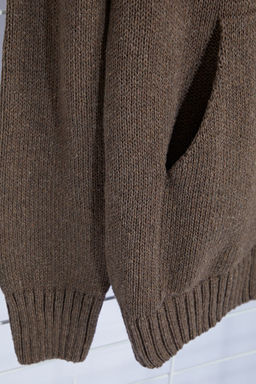 Ekru Regular Yunlu Kapusonlu Renk Bloklu Triko Kazak TMNAW22KZ0822