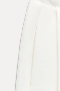 JOGGERS WITH PLEAT DETAIL - Zara фото 8