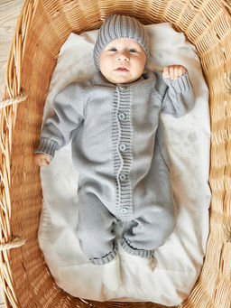 Серый комбинезон для мальчика