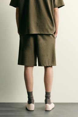 BERMUDA JOGGER ESTRUCTURA / Khaki - Zara фото 3