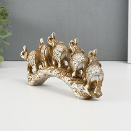 Фигурка полистоун «Пять слонов на камне в попонах с бахромой», 11×24.5×4.5 см