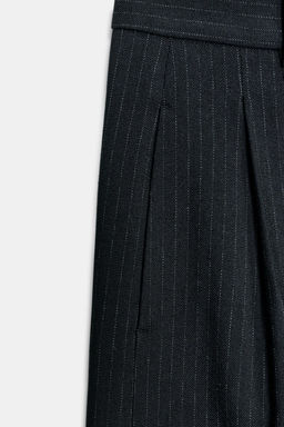 ZW COLLECTION PINSTRIPE PLEATED BERMUDA SHORTS - Zara фото 14