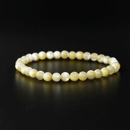 Перламутр (Индонезия) бежевый 6мм, браслет "Классика" длина 17см