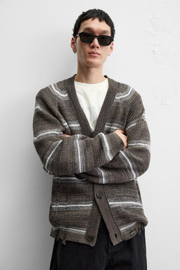 STRIPED DISTRESSED-EFFECT CARDIGAN - Zara фото 6