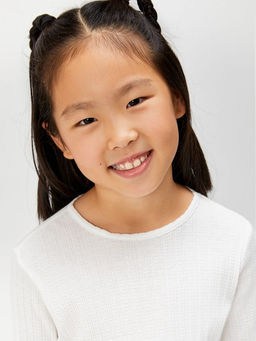 ACOOLA / Джемпер детский для девочек Magni молочный  фото 5